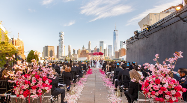A Spring wedding at Tribeca Rooftop