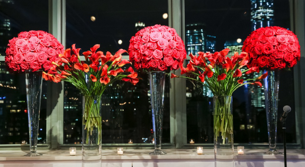 winter wedding flowers at Tribeca Rooftop + 360